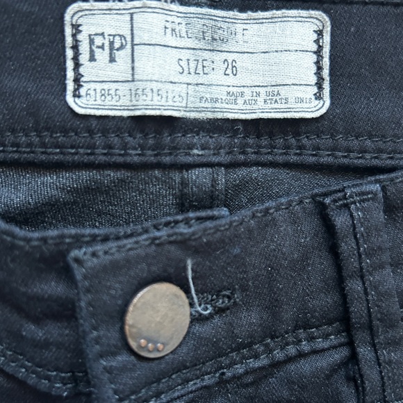 Free People Ankle Cropped Skinny Jean (Low Rise) - Picture 3 of 4